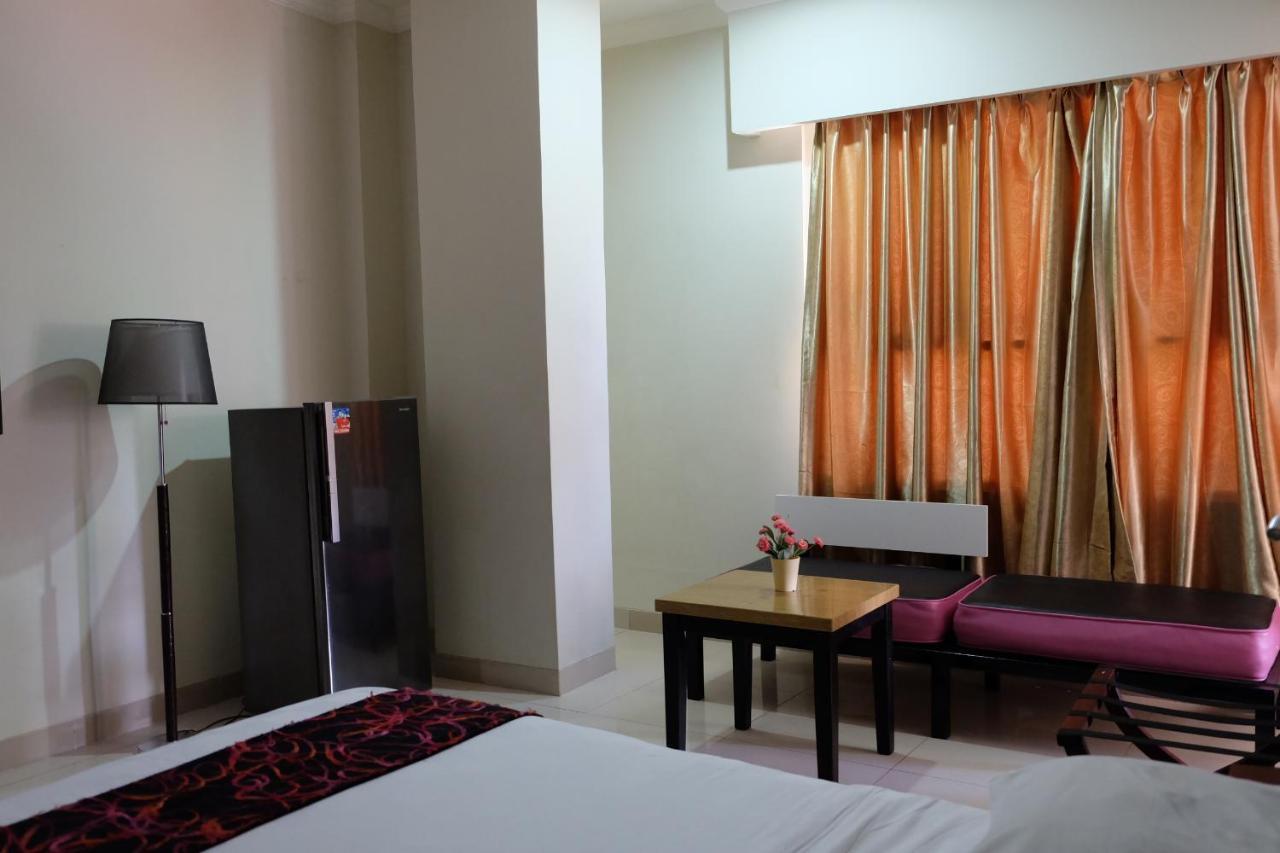 Atlantic Hotel Ambon Exteriör bild